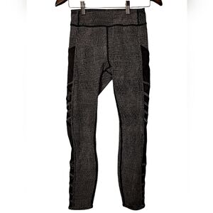 LULULEMON WILD AND FREE FALL NET TIGHT WHITE/ BLACK SZ 4 STYLE W5ABJS